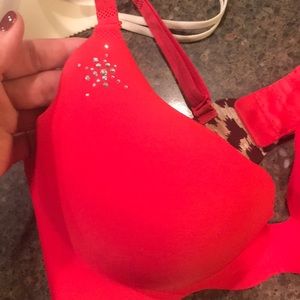 Victoria secret bra
